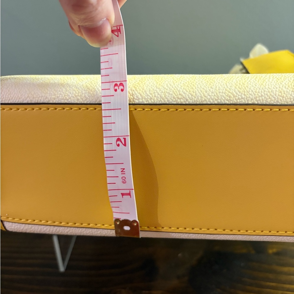 NWT Michael Kors Mirella Daisy Yellow Ombré Satchel with Detachable Strap - Picture 15 of 16